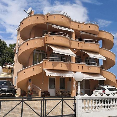 Apartments Montenegrina Ulcinj Eksteriør billede