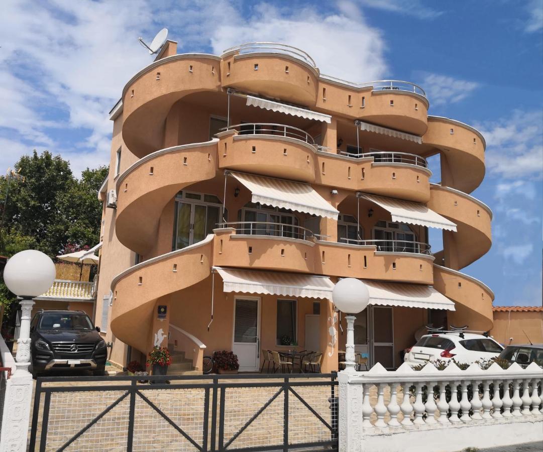 Apartments Montenegrina Ulcinj Eksteriør billede